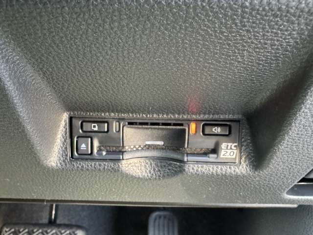 トヨタ ヤリスクロス　ハイブリッド １．５ ハイブリッド Ｚ アドベンチャー R7年 (九州・沖縄) 99