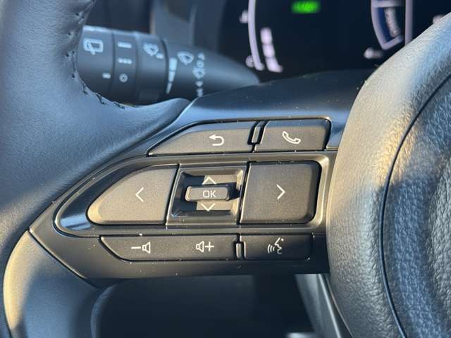 トヨタ ヤリスクロス　ハイブリッド １．５ ハイブリッド Ｚ アドベンチャー R7年 (九州・沖縄) 99