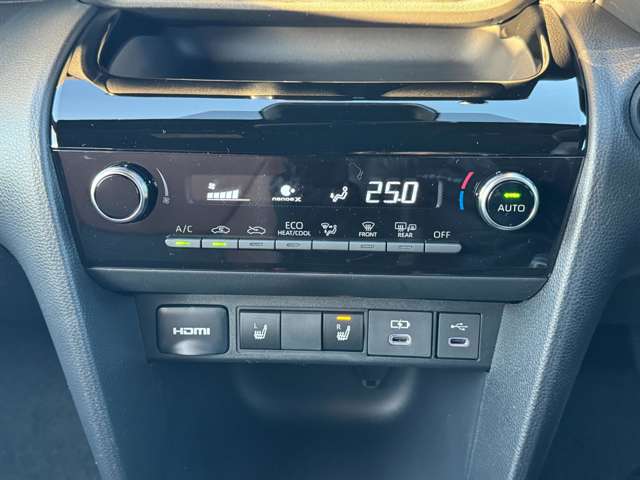 トヨタ ヤリスクロス　ハイブリッド １．５ ハイブリッド Ｚ アドベンチャー R7年 (九州・沖縄) 99