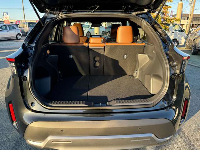 トヨタ ヤリスクロス　ハイブリッド １．５ ハイブリッド Ｚ アドベンチャー R7年 (九州・沖縄) 99