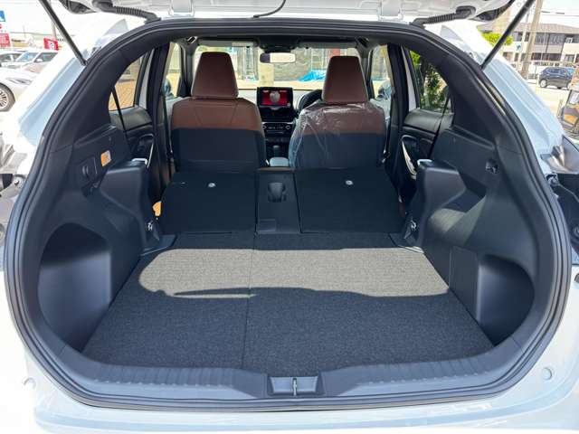 トヨタ ヤリスクロス　ハイブリッド １．５ ハイブリッド Ｚ アドベンチャー R7年 (九州・沖縄) 99