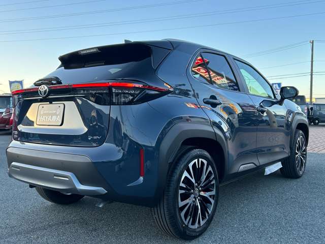 トヨタ ヤリスクロス　ハイブリッド １．５ ハイブリッド Ｚ アドベンチャー R7年 (九州・沖縄) 99