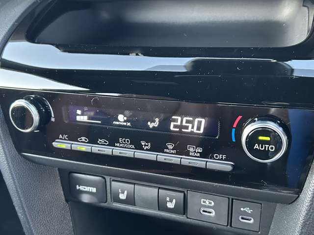 トヨタ ヤリスクロス　ハイブリッド １．５ ハイブリッド Ｚ アドベンチャー R7年 (九州・沖縄) 99