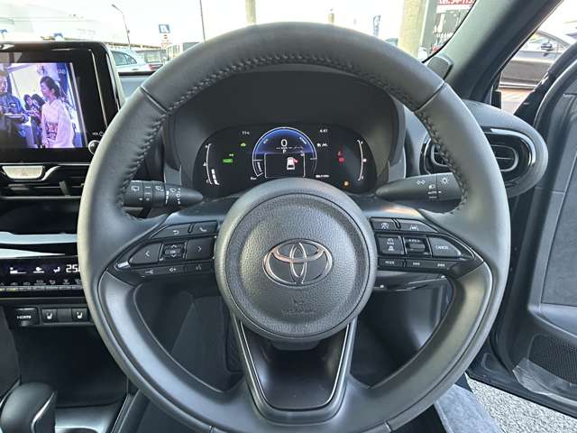 トヨタ ヤリスクロス　ハイブリッド １．５ ハイブリッド Ｚ アドベンチャー R7年 (九州・沖縄) 99