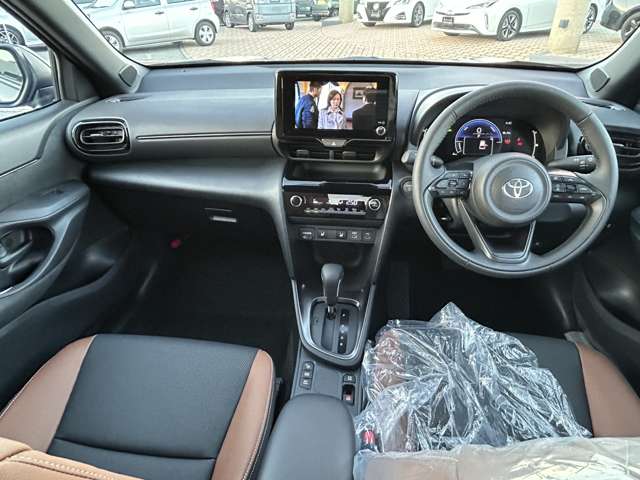 トヨタ ヤリスクロス　ハイブリッド １．５ ハイブリッド Ｚ アドベンチャー R7年 (九州・沖縄) 99