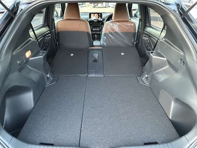 トヨタ ヤリスクロス　ハイブリッド １．５ ハイブリッド Ｚ アドベンチャー R7年 (九州・沖縄) 99