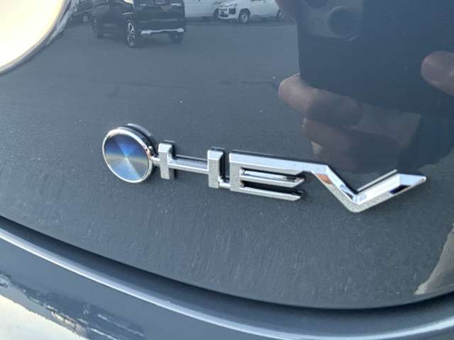 トヨタ ヤリスクロス　ハイブリッド １．５ ハイブリッド Ｚ アドベンチャー R7年 (九州・沖縄) 99