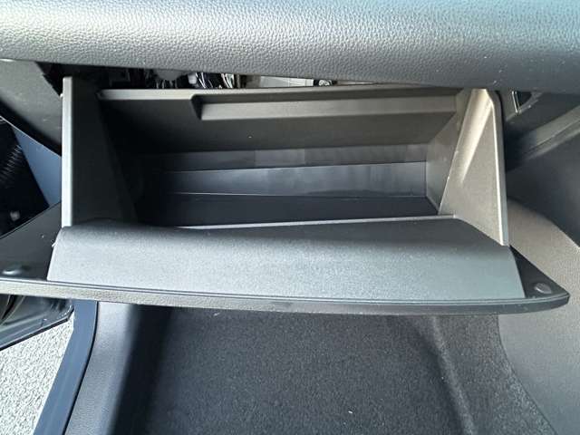 トヨタ ヤリスクロス　ハイブリッド １．５ ハイブリッド Ｚ アドベンチャー R7年 (九州・沖縄) 99