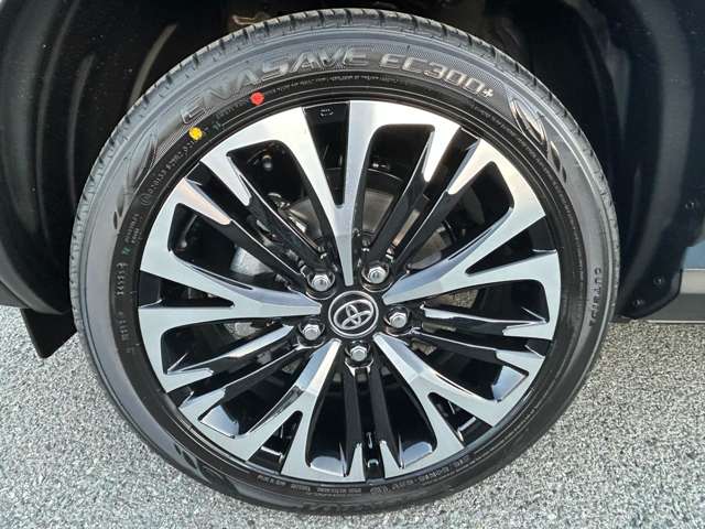 トヨタ ヤリスクロス　ハイブリッド １．５ ハイブリッド Ｚ アドベンチャー R7年 (九州・沖縄) 99