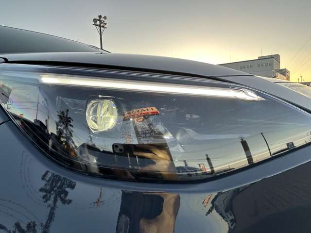 トヨタ ヤリスクロス　ハイブリッド １．５ ハイブリッド Ｚ アドベンチャー R7年 (九州・沖縄) 99