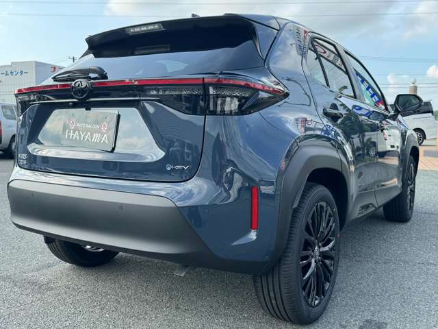 トヨタ ヤリスクロス　ハイブリッド １．５ ハイブリッド Ｚ ウルバーノ R7年 (九州・沖縄) 99