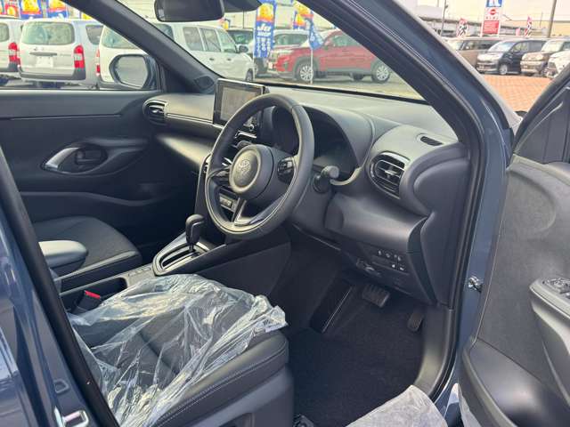 トヨタ ヤリスクロス　ハイブリッド １．５ ハイブリッド Ｚ ウルバーノ R7年 (九州・沖縄) 99