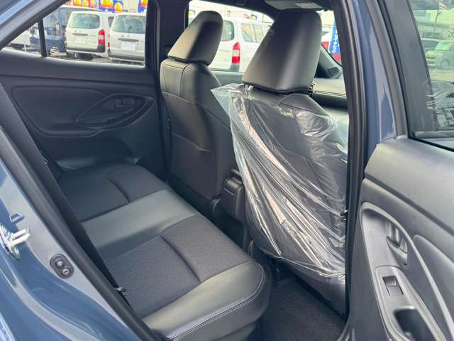 トヨタ ヤリスクロス　ハイブリッド １．５ ハイブリッド Ｚ ウルバーノ R7年 (九州・沖縄) 99