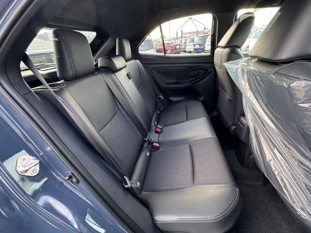 トヨタ ヤリスクロス　ハイブリッド １．５ ハイブリッド Ｚ ウルバーノ R7年 (九州・沖縄) 99