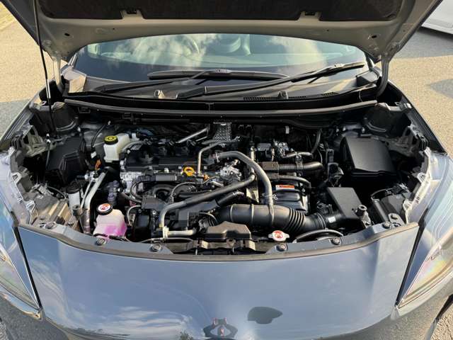 トヨタ ヤリスクロス　ハイブリッド １．５ ハイブリッド Ｚ ウルバーノ R7年 (九州・沖縄) 99