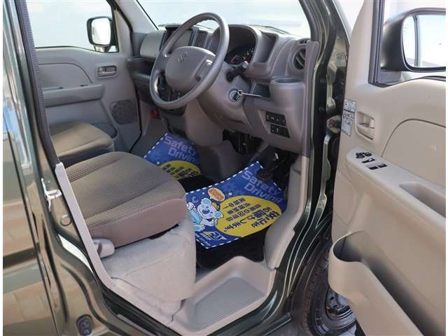 スズキ エブリイ ６６０ ＰＣ ハイルーフ ４ＷＤ R5年 (関東) 99