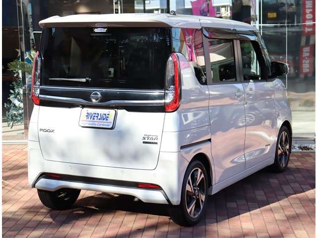 日産 ルークス ６６０ ハイウェイスターＧターボ プロパイロット エディション R4年 (関東) 99