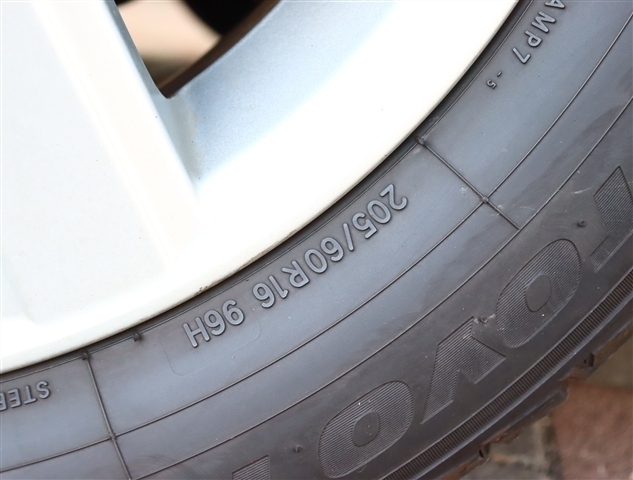 トヨタ ヴォクシー ２．０ Ｚ ４ＷＤ H20年 (関東) 99