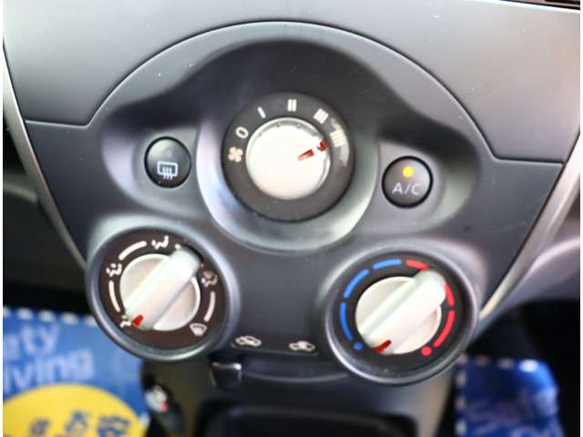 日産 マーチ １．２ Ｓ プラムインテリア H28年 () 99