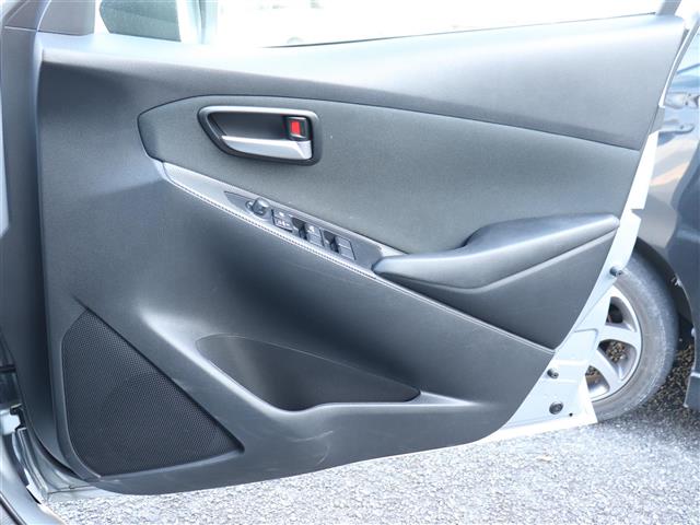 マツダ ＭＡＺＤＡ２ １．５ １５Ｓ R2年 () 99