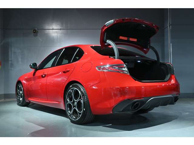 アルファロメオ ジュリア ２．０ ターボ ヴェローチェ R5年 (関東) 99