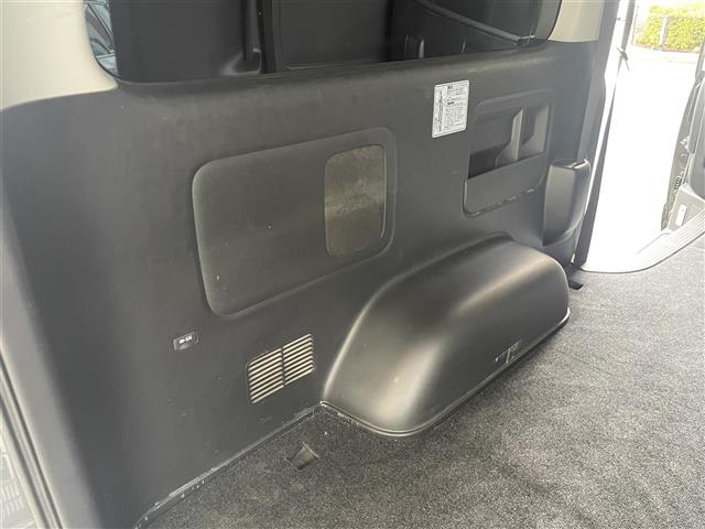 トヨタ ハイエースバン ２．０ スーパーＧＬ ロング R3年 (関東) 99