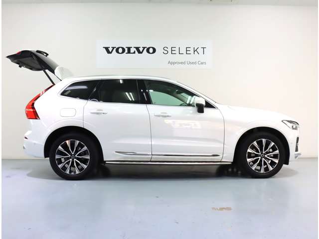 ボルボ ＸＣ６０ アルティメット Ｂ５ ＡＷＤ ４ＷＤ R4年 (近畿) 99