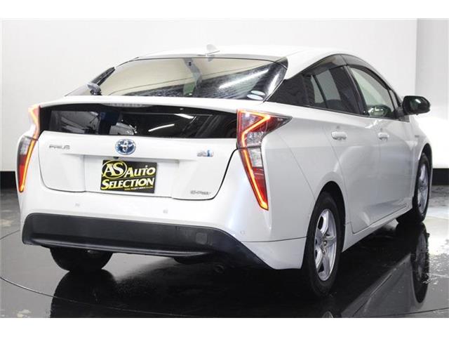 トヨタ プリウス １．８ Ｓ セーフティ プラス Ｅ－ＦＯＵＲ ４ＷＤ H30年 (北海道) 99