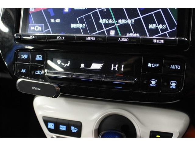 トヨタ プリウス １．８ Ｓ セーフティ プラス Ｅ－ＦＯＵＲ ４ＷＤ H30年 (北海道) 99