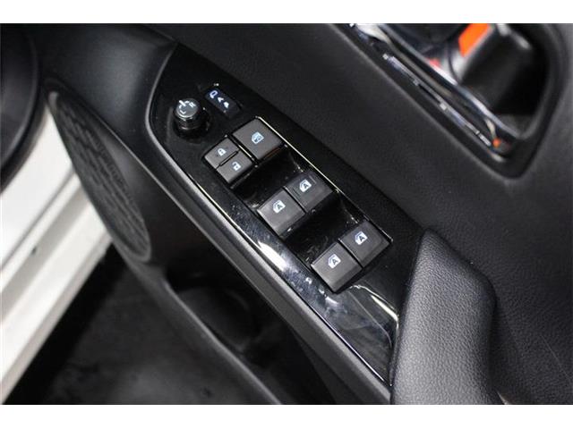 トヨタ プリウス １．８ Ｓ セーフティ プラス Ｅ－ＦＯＵＲ ４ＷＤ H30年 (北海道) 99