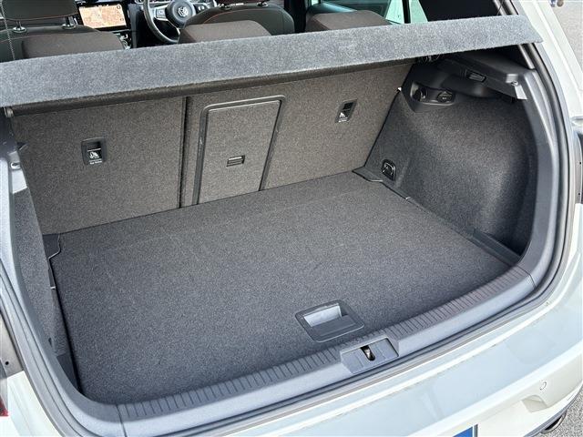 フォルクスワーゲン ゴルフ ＧＴＩ　ダイナミック H30年 (東北) 99