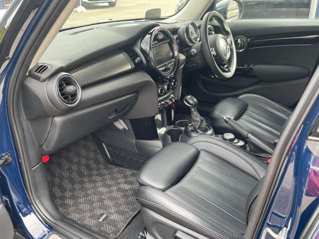 ミニ ミニ クーパーＳ ５ドア H29年 (東北) 99