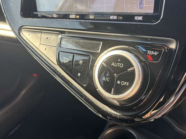 トヨタ アクア １．５ Ｓ スタイルブラック R1年 (東北) 99