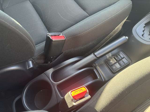 トヨタ アクア １．５ Ｓ スタイルブラック R1年 (東北) 99