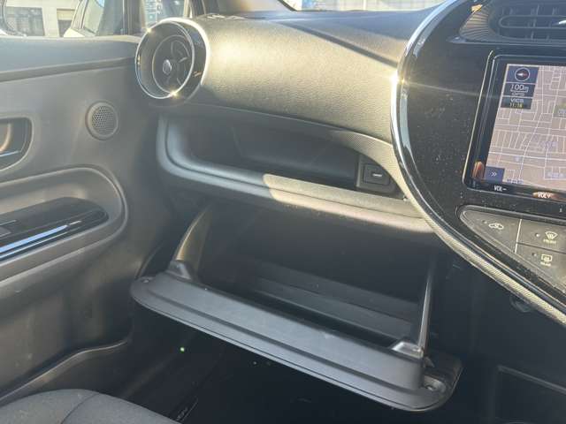 トヨタ アクア １．５ Ｓ スタイルブラック R1年 (東北) 99