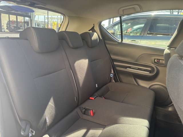 トヨタ アクア １．５ Ｓ スタイルブラック R1年 (東北) 99