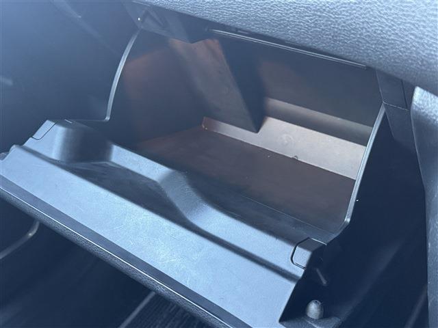 ジープ レネゲード リミテッド H30年 (東北) 99