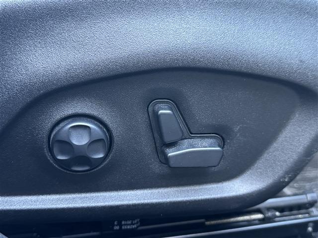 ジープ レネゲード リミテッド H30年 (東北) 99