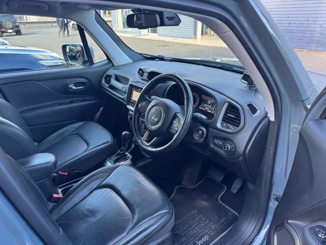 ジープ レネゲード リミテッド H30年 (東北) 99