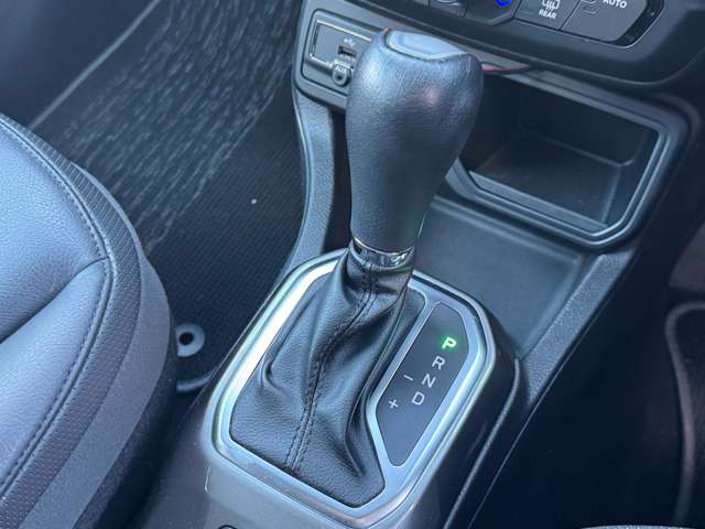 ジープ レネゲード リミテッド H30年 (東北) 99