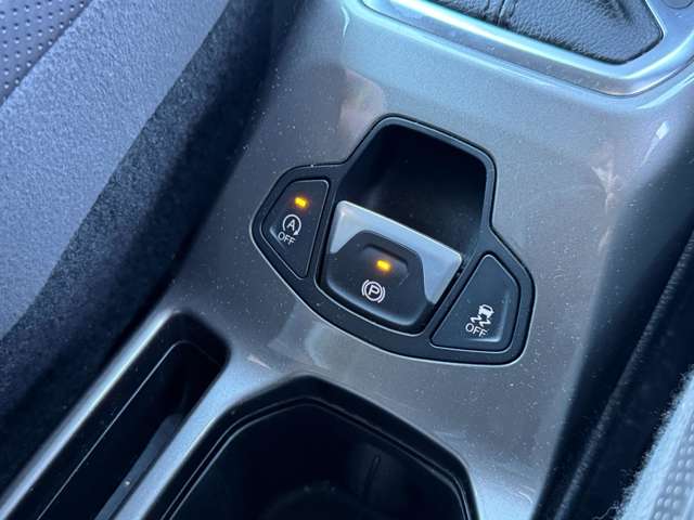 ジープ レネゲード リミテッド H30年 (東北) 99