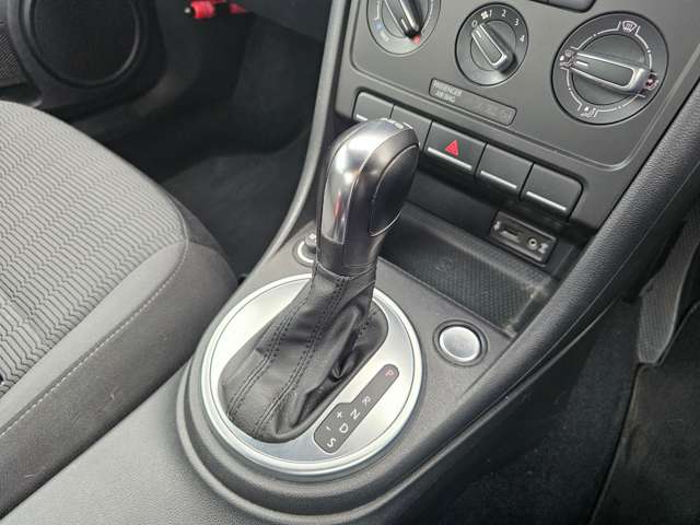 フォルクスワーゲン ザ　ビートル ベース H27年 (東北) 99