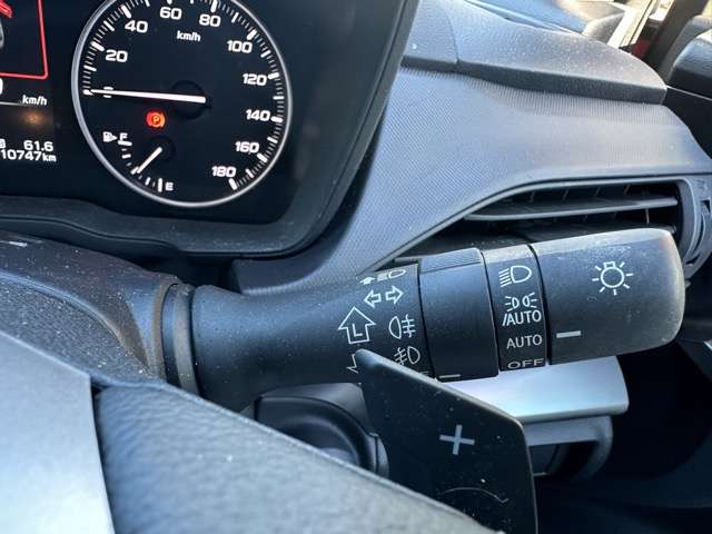 スバル インプレッサ　ハイブリッド ２．０ ＳＴ－Ｈ ４ＷＤ R5年 (東海) 99