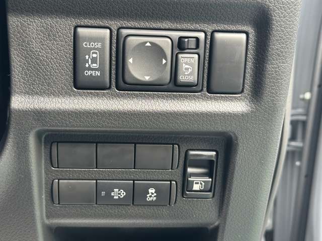 日産 キャラバンバン ２．４ ＡＵＴＥＣＨ ライン プラス ロングボディ ディーゼルターボ ４ＷＤ R7年 (東海) 99