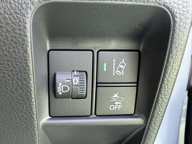 ホンダ Ｎ−ＶＡＮ ６６０ ファン ４ＷＤ R7年 (東海) 99