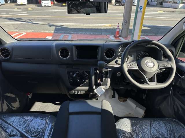 日産 キャラバンバン ２．４ ＡＵＴＥＣＨ ライン プラス ロングボディ ディーゼルターボ ４ＷＤ R7年 (東海) 99