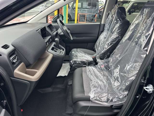 ホンダ フリード　ハイブリッド １．５ Ｅ：ＨＥＶ エアー ＥＸ R7年 (東海) 99