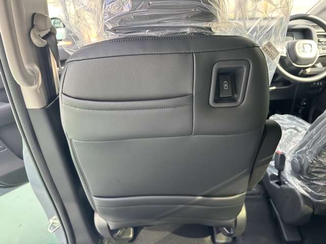 ホンダ フリード　ハイブリッド １．５ Ｅ：ＨＥＶ エアー ＥＸ R7年 (東海) 99