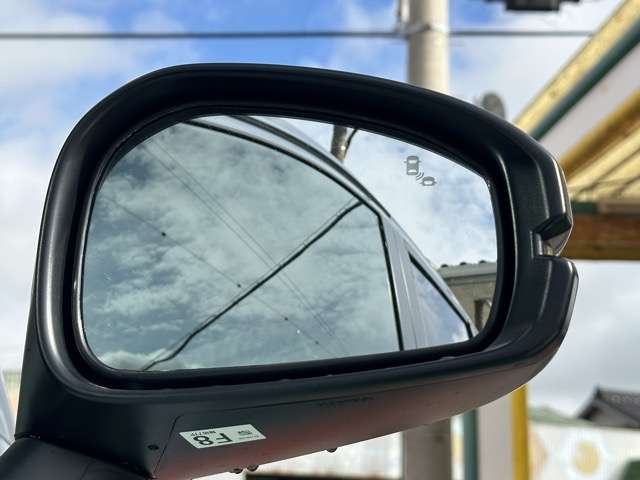 ホンダ フリード　ハイブリッド １．５ Ｅ：ＨＥＶ エアー ＥＸ R7年 (東海) 99