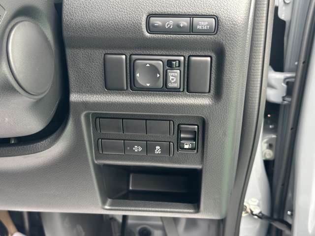 日産 キャラバンバン ２．４ プレミアムＧＸ アウトドア ブラック エディション ロングボディ ディーゼルＴ ４ＷＤ R7年 (東海) 99